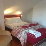 Villa Spacious With Private Pool In Esposende