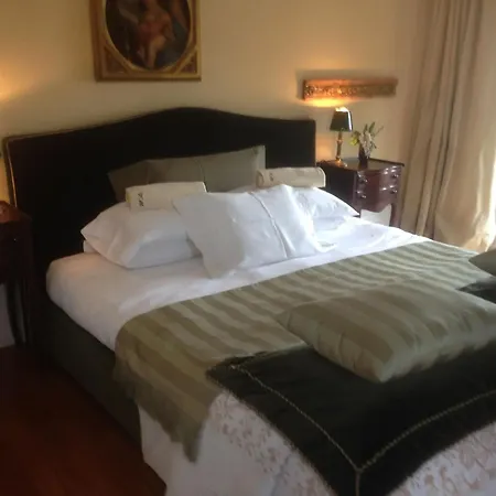 Spacious With Private Pool In Esposende * Esposende