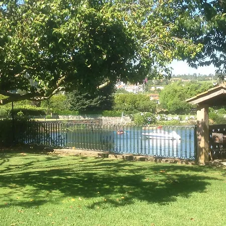 Spacious With Private Pool In * Esposende