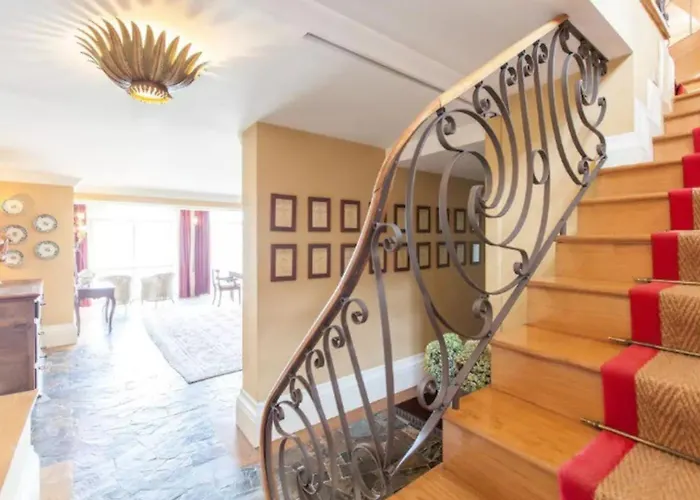 Villa Spacious With Private Pool In Esposende Esposende