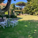 Villa Spacious With Private Pool In