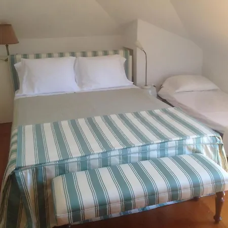 Villa Spacious With Private Pool In *