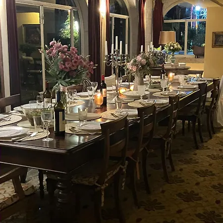 Spacious With Private Pool In Villa *
