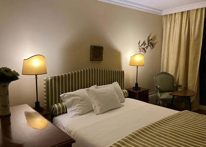 Willa Spacious With Private Pool In Esposende